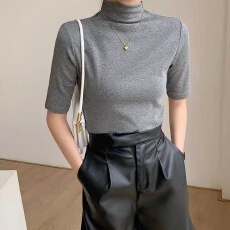 批发安可拉红半高领五分<b class='q'>袖</b>打底衫女春夏新款减龄洋气显瘦内搭中<b class='q'>袖</b><b class='q'>上衣</b>