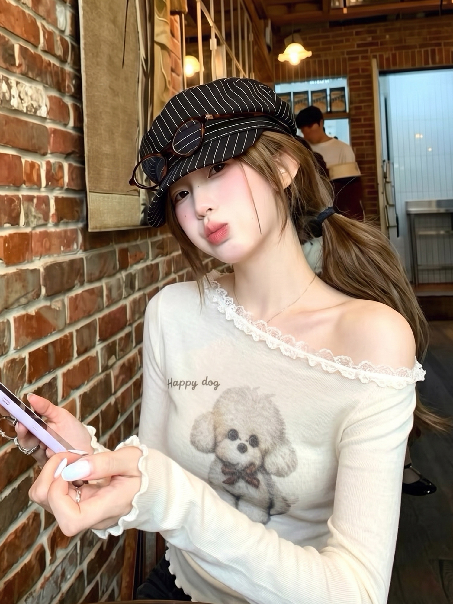 小狗印花蕾丝花边斜肩针织衫女秋季纯欲一字肩上衣打底衫内搭毛衣