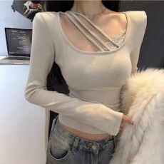 批发气质辣妹u领镂空蕾丝拼接长袖打底衫2026春季新款修身短款T恤女