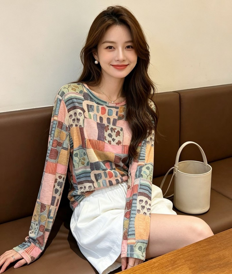 2026 여름 새로운 유럽과 미국 프린트 긴팔 얇은 티셔츠 여성 루즈핏 슬림해 보이는 주간 실크 자외선 차단 맨위 에어컨 블라우스