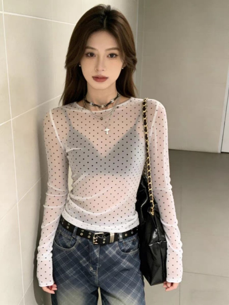 핫걸 마이크로 ~을 통해 라운드 넥 도트 무늬 긴팔 티셔츠 여성 여름 몸매 가꾸기 얇은 스타일 자외선 차단 블라우스 망사 에어컨 셔츠 맨위