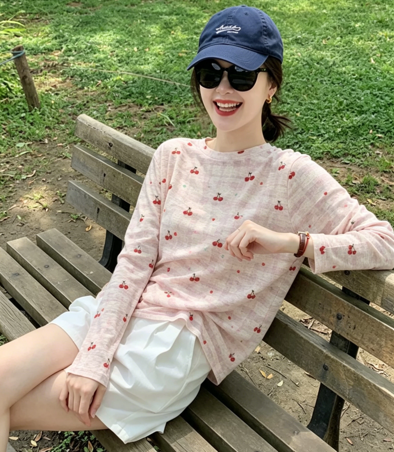 한 부서 연령 감소 체리 자카드 티셔츠 여성 얇은 스타일 자외선 차단 블라우스 여름 새로운 다용도 슬림해 보이는 기본 셔츠 맨위
