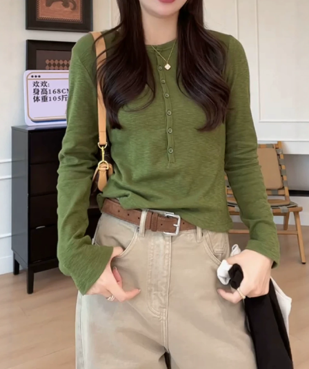 고급 센스 녹색 긴팔 티셔츠 여성 의류 조기 가을 2026 새로운 반 개방 칼라 맨위 몸매 가꾸기 기본 셔츠 인사이드 가져 가라.