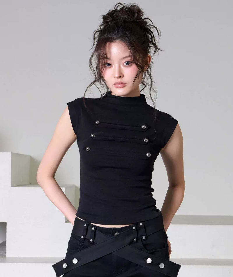2026 가을 새로운 핫걸 디자인 센스 반하이넥 나폴레옹 단추 몸매 가꾸기 슬림해 보이는 민소매 조끼 맨위 여성