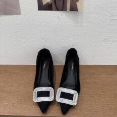 批发2025气质尖头水钻方扣单鞋浅口<b class='q'>通勤</b>法式时尚高跟鞋