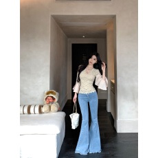 批发实拍实价 V领镂空蕾丝荷叶袖上衣修身大喇叭阔腿毛边牛仔<b class='q'>裤</b>套<b class='q'>装</b>