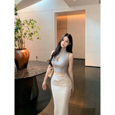 批发实拍实价镂空针织春夏修身短款上衣女立体拼接高腰修身气质西装<b class='q'>裙</b>