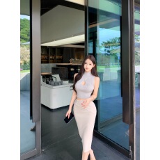 批发实拍实价镂空针织春夏修身短款上衣女立体拼接高腰修身气质西装裙