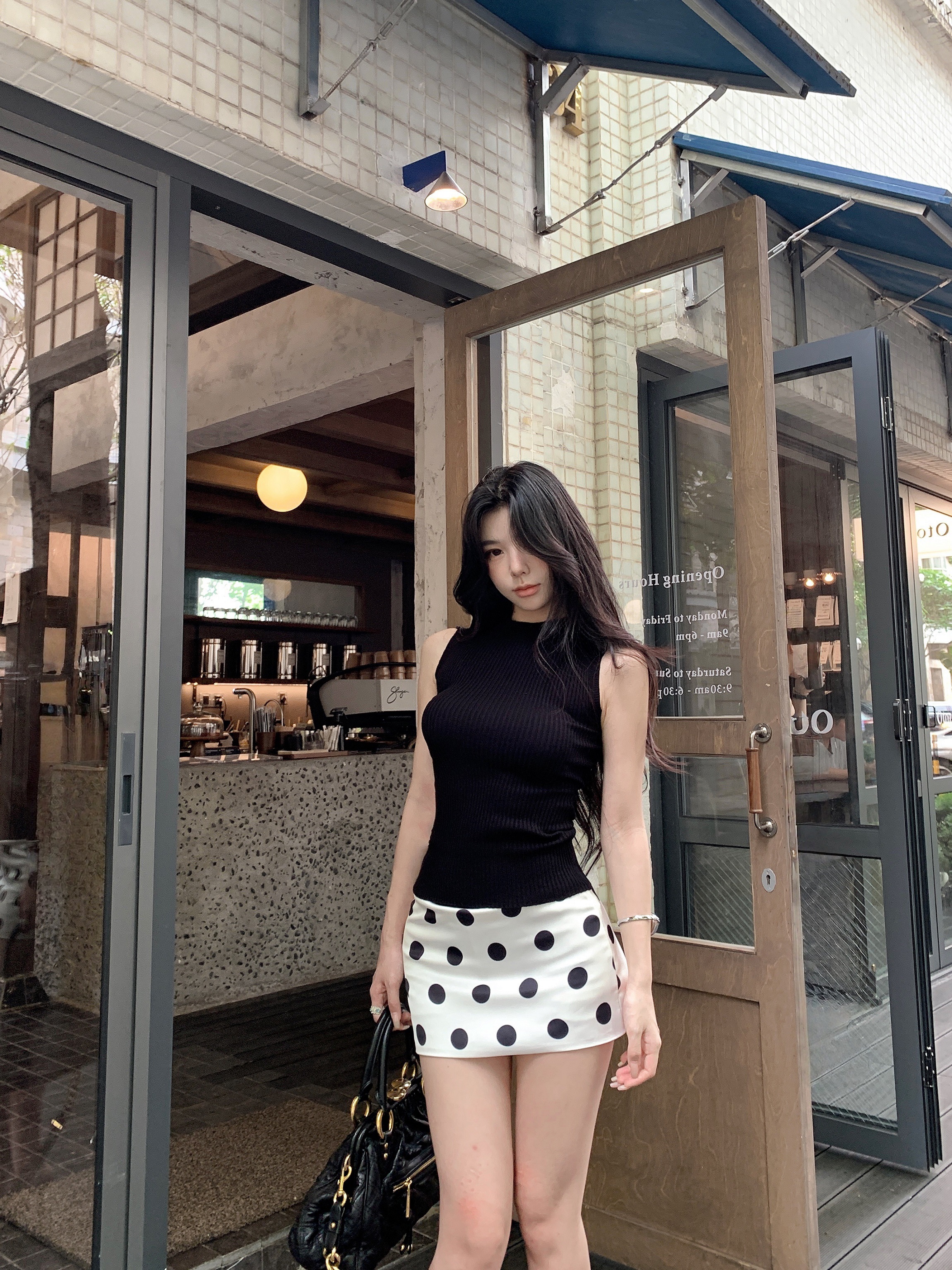 실사 정가 새로운 핫걸 민소매 니트 맨위 도트 무늬 여름 로우 웨이스트 슬림해 보이는 타이트 스커트 미니 스커트 여성복