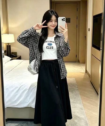 2026 가을 새로운 패션 다용도 루즈핏 격자 무늬 셔츠 알파벳 조끼 하이웨이스트 반바지 세 조각 세트 여성