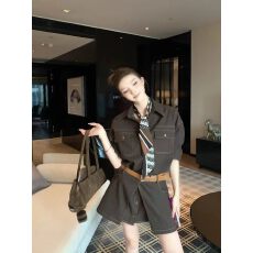 批发复古<b class='q'>牛仔</b>套装女2026秋季新款小个子巨好看的衬衫连衣裙两件套