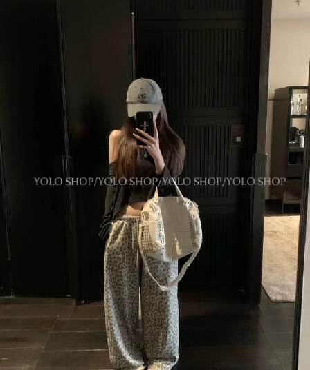 이른 가을 켜기 새로운 한 부서 순수한 욕망 비스듬한 어깨 긴팔 티셔츠 안개 센스 프린트 캐주얼 루즈핏 넓은 다리 투피스 세트 세트