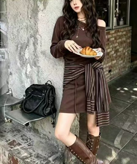 한 부서 패션 착용 가져 가라. 전체 집합 가을 새로운 스트랩 오프숄더 비스듬한 칼라 맨위 반신 스커트 2 ~ 3 개 세트