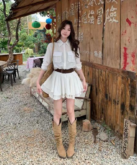 고급 센스 화이트 폴로 칼라 셔츠 여성 드레스 가을 새로운 작은 대중 디자인 센스 착용 가져 가라. 미니 스커트 투피스 세트