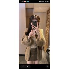 批发美拉德慵懒感<b class='q'>灯笼</b>袖毛衣开衫柔+抹胸+半身<b class='q'>裙</b> 三件套
