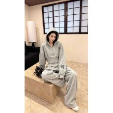 批发2026年秋季新款女装连帽拉链卫衣阔腿长<b class='q'>裤</b>休闲运动套装