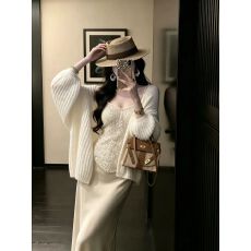 批发秋季慵懒风复古杏色毛衣开衫蕾丝吊带背心<b class='q'>半身裙</b>三件套