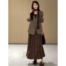 批发潮牌时尚套装裙女2026秋季新款洋气<b class='q'>西装</b>外套百皱半身裙两件套