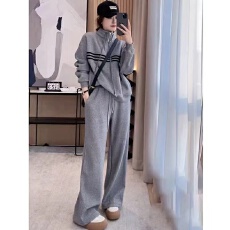 批发气质立领加厚设计感<b class='q'>条纹</b>卫衣套装女装秋季阔腿休闲卫<b class='q'>裤</b>两件套