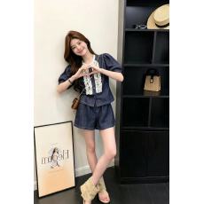 批发<b class='q'>欧洲站</b>2026夏季新款女圆领木耳边宽松短款短袖牛仔外套+短裤套装