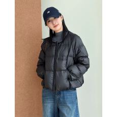 批发百搭时尚圆领羽绒服女短款2026冬季新款休闲上衣白鸭绒面包服外套