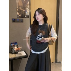 批发别致小众早春流行风格提花马甲套头针织衫两件套可拆上衣女26毛衣