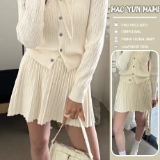 批发新品 现 <b class='q'>秋</b>冬季新款是百搭优雅设计感蓬蓬风显瘦针织百褶半身裙