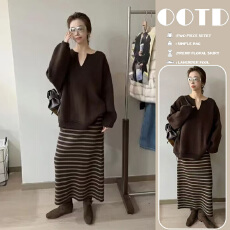 批发新品 现 冬季新款韩系冷淡时尚毛衣条纹半裙针织套装