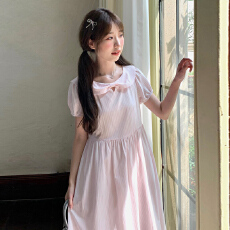 批发2026年夏季新款甜美小清新前后两穿<b class='q'>条纹</b>粉色系腰带连衣裙