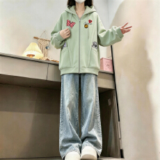 批发2026年秋冬季新款学院风开衫拉链宽松印花连帽百搭卫衣
