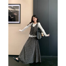 批发实拍实价~早春时尚洋气休闲套装蕾丝<b class='q'>打底</b>衫+<b class='q'>背心</b>+半身裙三件套