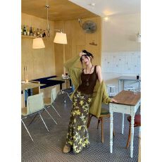 批发针织开衫+显瘦<b class='q'>蕾丝</b>背心+气质碎花半身裙气质三件套装女