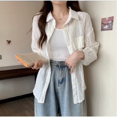 批发大码<b class='q'>胖</b><b class='q'>mm</b><b class='q'>设计</b>感镂空防晒衣休闲遮肉衬衣