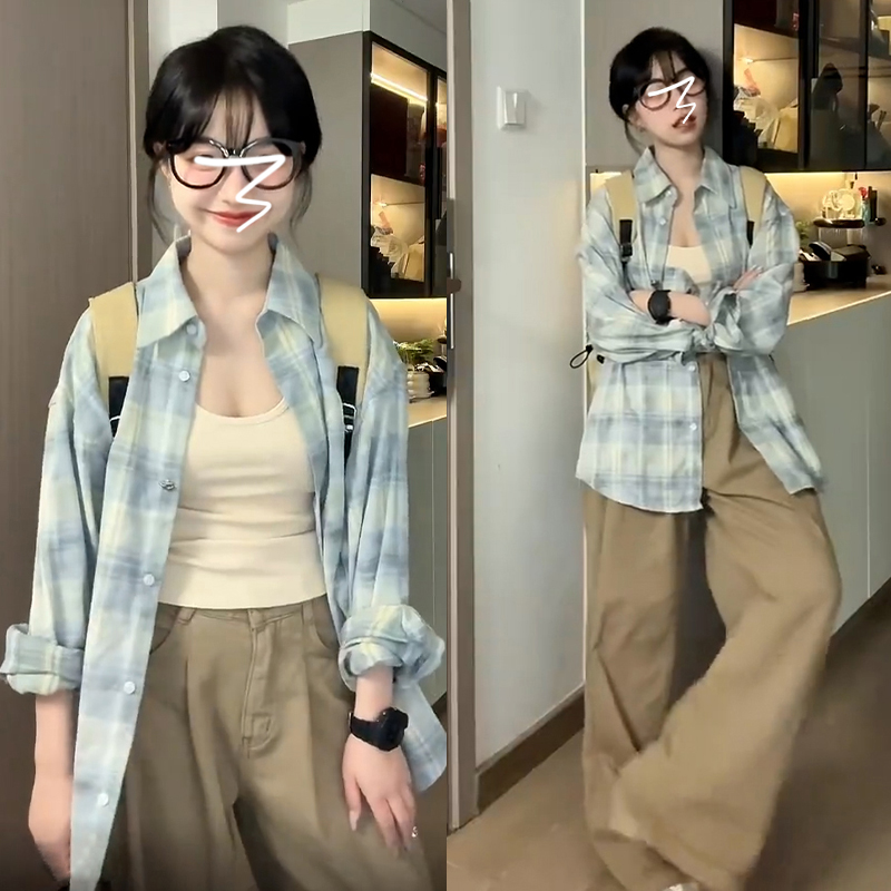 아메리칸 레트로 파란색 격자 무늬 셔츠 여성 코트 여름 2024 새로운 항구 바람 디자인 센스 자외선 차단 셔츠 맨위