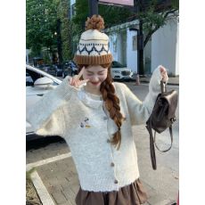 批发实拍 <b class='q'>甜美</b>蕾丝娃娃领毛衣外套女2025秋冬腊肠狗爱心扣针织开衫