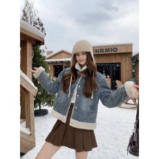 批发实拍 复古羊羔绒牛仔拼接短外套2025冬季高级感皮毛一体派克棉服