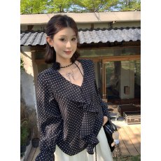 批发实拍  高级感气质<b class='q'>波点</b>长袖花朵别致<b class='q'>雪纺</b><b class='q'>上衣</b>小衫荷叶边防晒<b class='q'>衬衫</b>