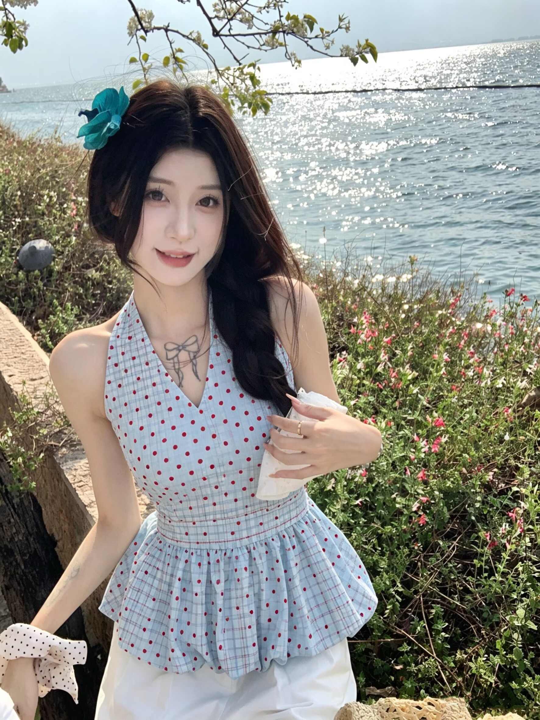 실사 핫걸 행침 목 캐미솔 여름 달콤함 연령 감소 품격 프릴 꽃밭 도트 무늬 맨위