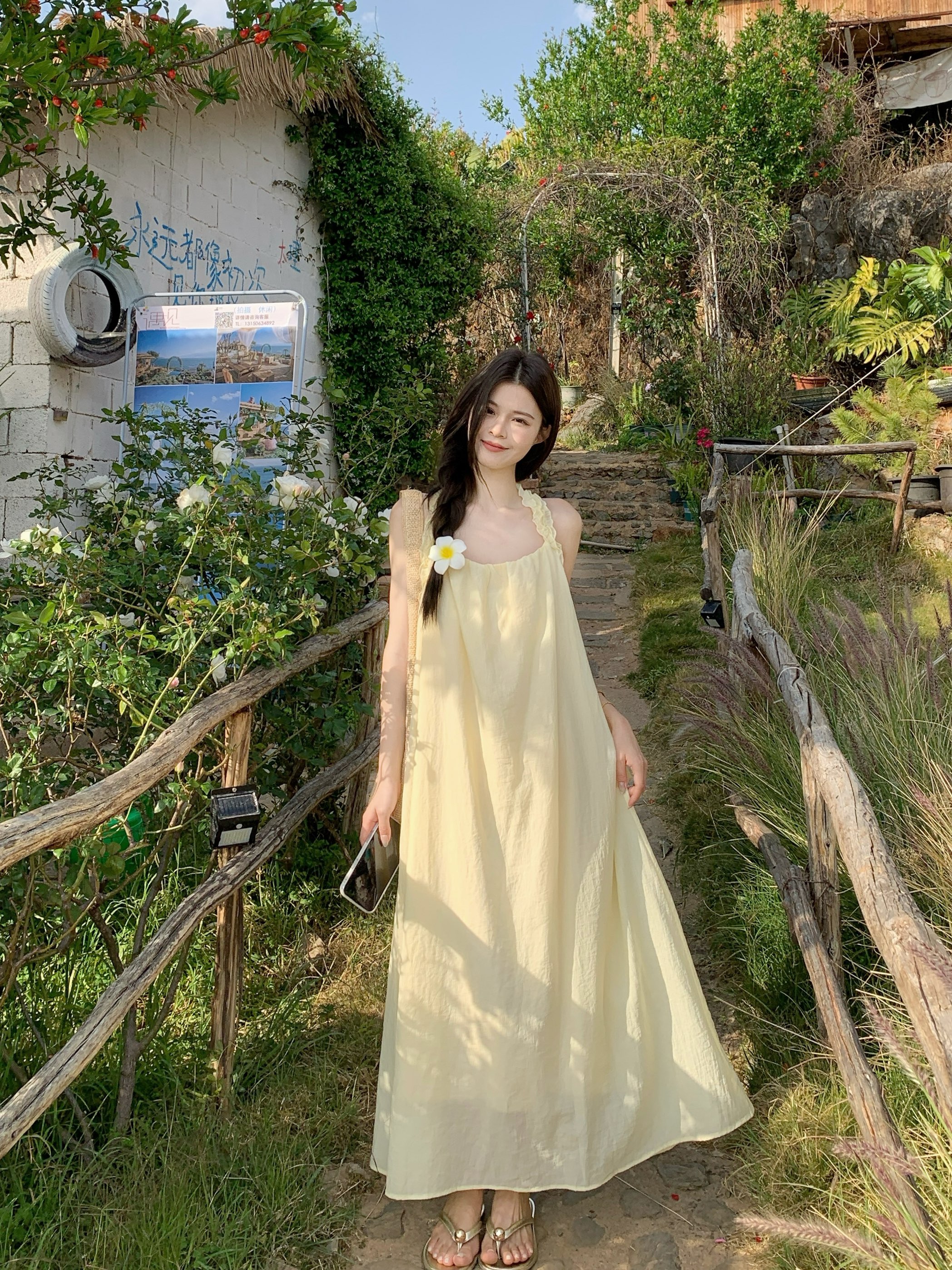 실사 2026 새로운 휴가 바람 고급 센스 뒤로 작은 디자인 프릴 분위기 센스 슬림해 보이는 드레스