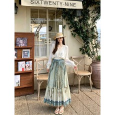 批发实拍 法式气质超美度假风套装女秋夏蕾丝拼接v领<b class='q'>上衣</b>印花半身裙