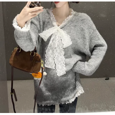 批发蕾丝蝴蝶结拼接宽松长袖<b class='q'>毛</b>衣女装2025秋季慵懒风针织<b class='q'>衫</b>中长款上衣