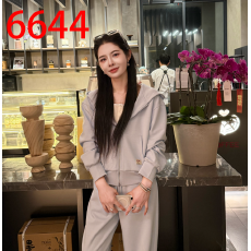 批发时尚气质百搭套装女2026年春秋新款休闲连帽<b class='q'>卫衣</b>外套阔腿裤两件套