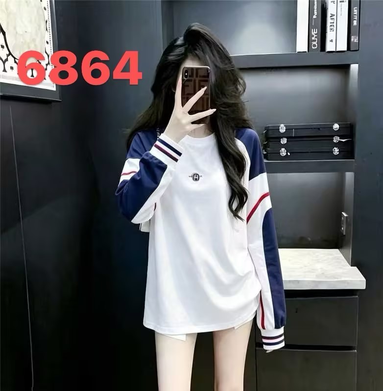 RY8240# 早秋撞色插肩袖长袖 T 恤女 圆领宽松休闲条纹拼接中长款打...