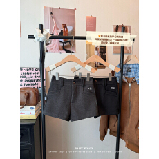 批发实拍实价 秋冬毛呢辣妹包臀裤a字热裤休闲裤女秋冬高腰弹力<b class='q'>打底裤</b>