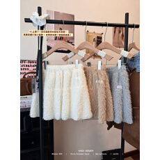 批发实拍实价 软糯抽绳系带毛绒<b class='q'>半身裙</b>冬季2025高腰显瘦A<b class='q'>字</b>防走光短<b class='q'>裙</b>