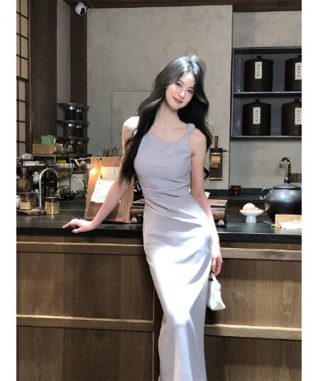 하나부터 순간 매듭 켄 콩 미니멀리즘 센스 품격 비틀림 민소매 드레스 허리 수축 슬림해 보이는 트임 롱 스커트