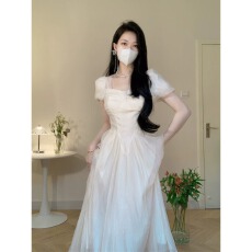 批发领证登记小白裙法式订婚生日party小礼裙平时可穿白色方领<b class='q'>连衣裙</b>