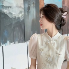 批发新中式<b class='q'>女装</b>民国风2026旗袍年轻款少女高端气质连衣裙子显瘦高级感