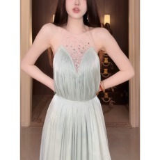 批发2026夏季新款女装无袖绿色<b class='q'>连衣裙</b>烫钻网纱<b class='q'>拼接</b>气质长裙今年流行
