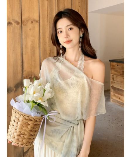 한 부서 녹색 홀치기 염색 행침 목 페이크 레이어드 맨위 여성 2026 년 여름 새로운 반팔 티셔츠 디자인 센스 작은 대중